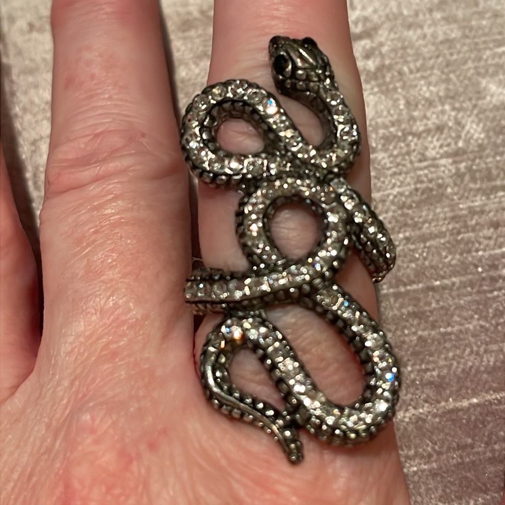 Rhinestone Snake Ring Size 5-6 - Picture 3 of 6